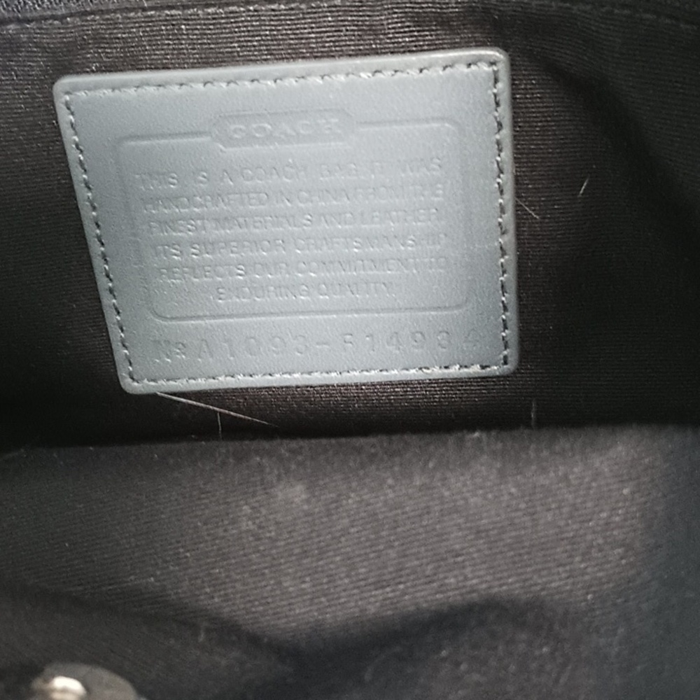 Coach "Cricket" Shoulder Bag - Picture 12 of 12